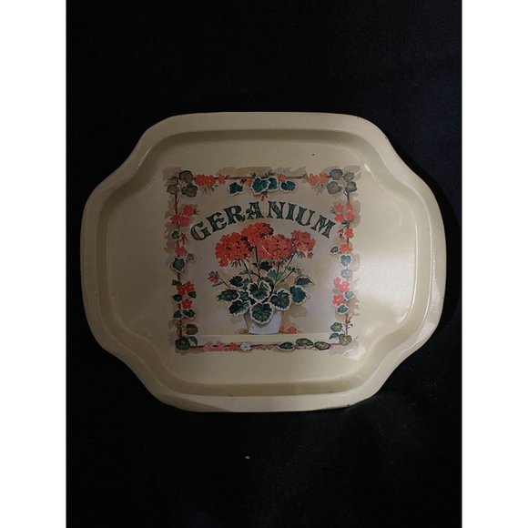 Vintage Pair of Small Flower Trays - Picture 4 of 7